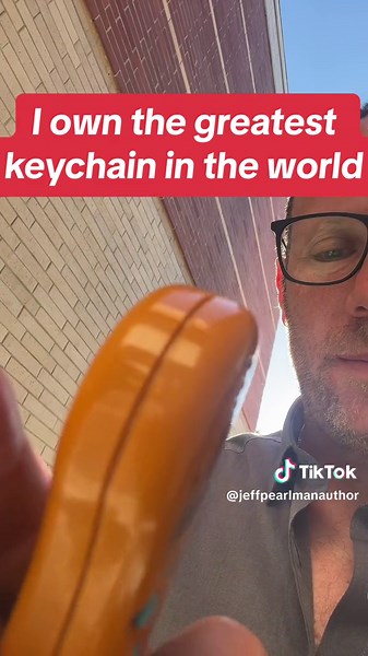 I own the greatest keychain in the world #mrt #writersoftiktok #keychain