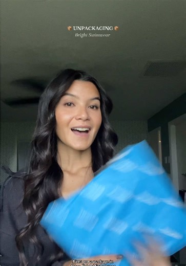 Unboxing the Vibrant Colors of Bright Swimwear