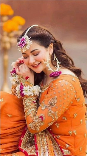 “💃 Mehndi Vibes 2025 | Dance to the Latest Mehndi Song 🎶✨”