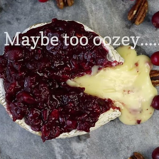 Holiday Baked brie with Jam