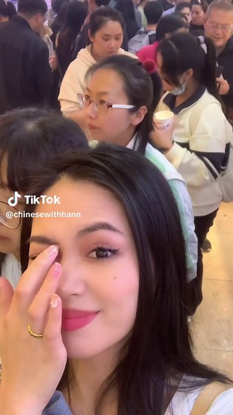 But people are still skinny, you know why? #livingabroad #china #learnchinese #chinesefood #fyp #chinese #lifeinchina #douyin #chongqing #trending #traveltiktok #asian #重庆 #lifeingermany #chinesegirl #travel