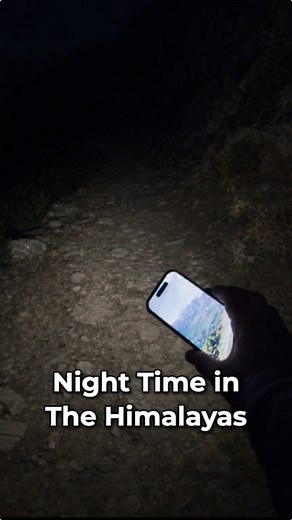 Trekking At Night Time in The Himalayas 🇳🇵