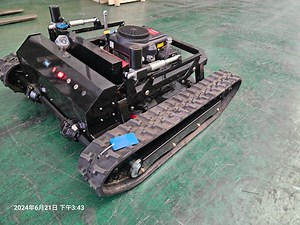 [Hot Item] High Power 18HP Remote Control Lawn Mower Grass Cutting Machine Garden Use Rubber Track Lawn Mowers