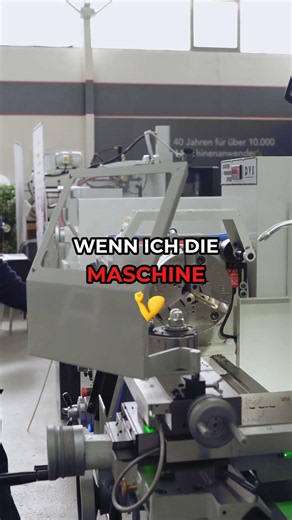 Was passiert mit diesem Ast bei 1.700 U/min? 🤯 #ExperimentDerWoche #Technik #Drehmaschine #Shorts