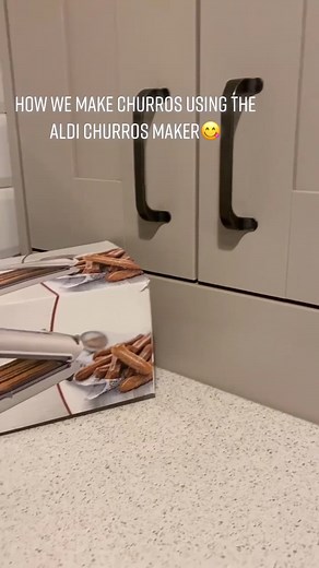 Churros Maker Recipe with Aldi Churros Maker😋