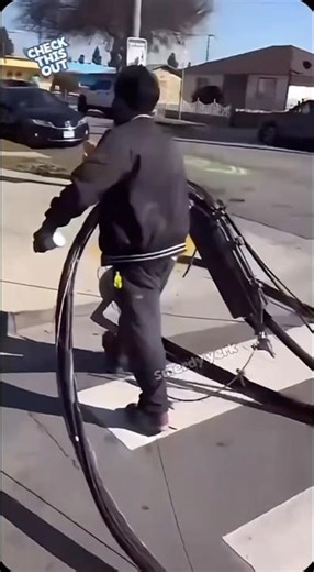 How do u take a communication line 😳😳