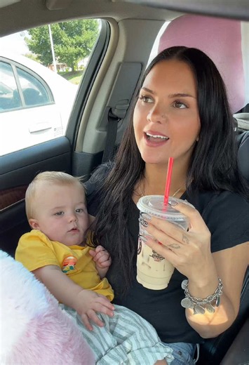 He wants that snickerdoodle blondie so bad @7brewcoffee | 7 brew coffee