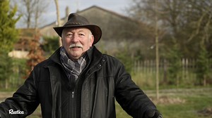 Hubert nous explique aujourd'hui comment planter un chêne pour créer un bosquet ! | Rustica