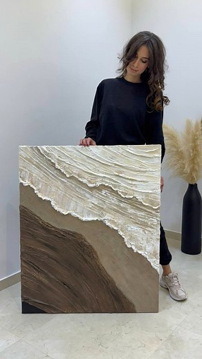 🌊 Ocean Minimalist – Beige & Brown 🤎 Un tableau inspiré du mouvement de la mer, revisité dans une palette chaleureuse de beige et marron. Une pièce moderne, texturée et entièrement faite main, idéale pour créer une ambiance zen et élégante dans votre espace. 📩 DM pour commander 🚚 Livraison partout en Tunisie | LUNART