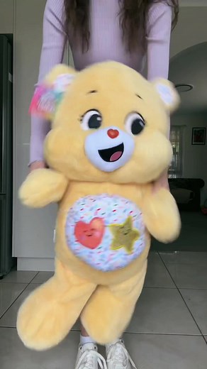 Sweet Celebrations Bear Loves You Video Compilation