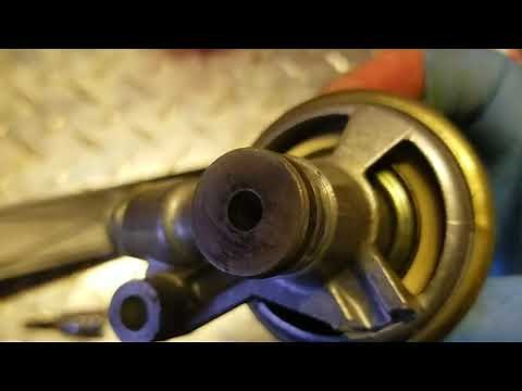 Mercedes C220 W202 - EGR Clean and Replace - Part 1