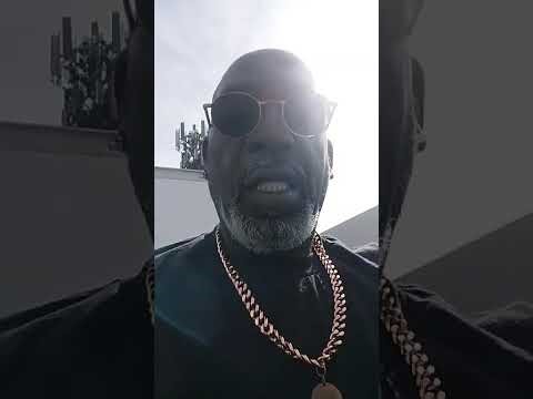 1986 Bayliner Capri.....my other boat