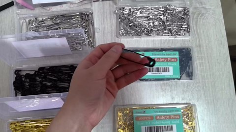 100PCS Safety Pins(Upgraded), 2inch Safety Pin, Rust-Resistant Nickel Plated Steel, Sharp Edge Safety Pin for Clothes, Sewing, Arts & Craft, Small Decorative Safety Pins (Silver)