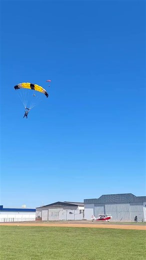 103K views · 2.2K reactions | Check this out. #skydive #skydiving #gopro #parachute #skydiver #sky3 | Sky4Dive | Facebook