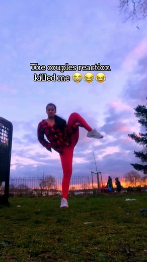 Hilarious Reactions of a Flexible Girl Eating Herself Out