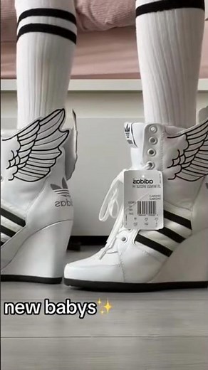 These White High Tops Go With EVERYTHING 🤍👟 #shorts #adidas #viral