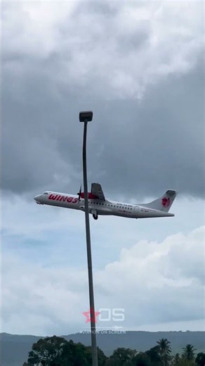 Wings Air ATR 72 Majestic Takeoff past Mountains & Palms! 🛫⛰️