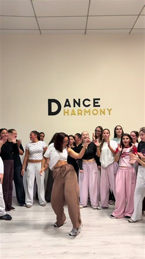 Cours de Ragga Mardi : Débutant & Intermédiaire | Infos & Inscription