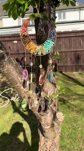 You can see how much love and time goes into these natural crystal dream/sun catchers #suncatcher #dreamcatcher #crystal #healingjourney #spirituality @DreamOcean