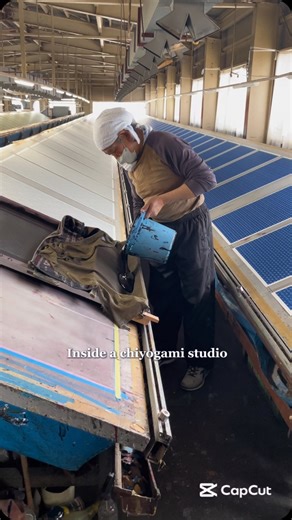 The Japanese Paper Place on Instagram: "Step inside a chiyogami printing studio in Japan 👀✨ Using high-quality pigment inks, the printers apply each colour one by one with unparalleled precision. A single pattern may have as many as 12 colours, resulting in their incredible archive of screens. Want to see the finished papers? Check our chiyogami collection 👉 japanesepaperplace.com/paper/chiyogami/ #chiyogami #Yuzen #Yuzenpaper #washi #japanesepaper #thejapanesepaperplace #thejppo