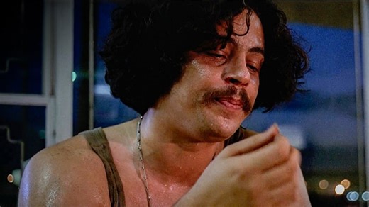 Dr. Gonzo loses control at the diner (Benicio Del Toro scene) Fear and Loathing in Las Vegas