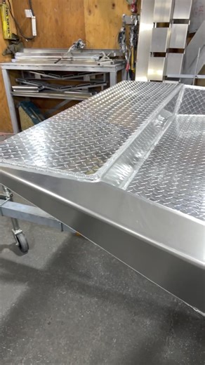 Fresh off the line and available for delivery is this 16’ Alaskan LT! These really are as simple as they get in a jet boat, which is the beauty of the LT lineup, nothing you don’t need! Being a 16’ this boat comes with foam boxes and our welded Stable-Pods. Give us a call if you’re interested in more information! #wooldridgeboats #builttoughboats #pnwmadeboats #jetsled #riverrunning #inboardjetboat #outboardjetboat #fishingboat #shallowwater #shallowwaterfishing #shallowwaterjetboats #madeintheu