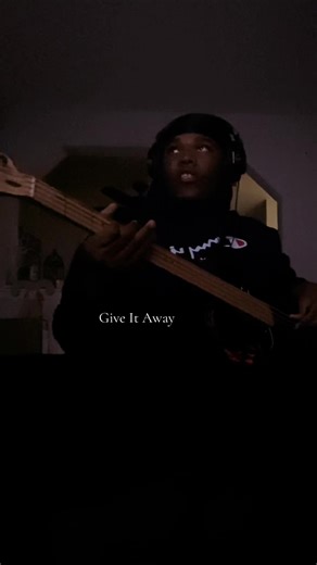 Red Hot Chili Peppers - Give It Away #rhcp #redhotchilipeppers #bassguitar #flea #fyp