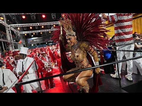 Brazil’s Queen of Rock, Rita Lee, honored at Rio Carnival parade