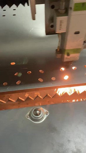 Corte en láser de fibra… #corte #laser #fibra #diseño #cnc #pty🇵🇦