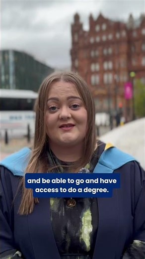 How Scarlett became the first in her family to get a degree 🎓