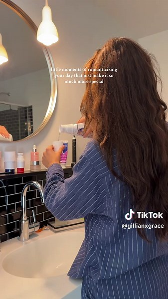 Saved the most important question for the end! Romanticize your morning routine, you are the main character! 🫶🏼 @aerie pajamas @Clinique skincare @Redken @Olaplex haircare @Matchaful matcha #morningroutine #Vlog #realisticmorningroutine