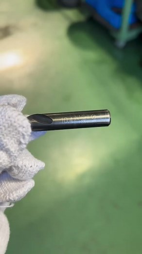 ドリル研ぎの変化と技術