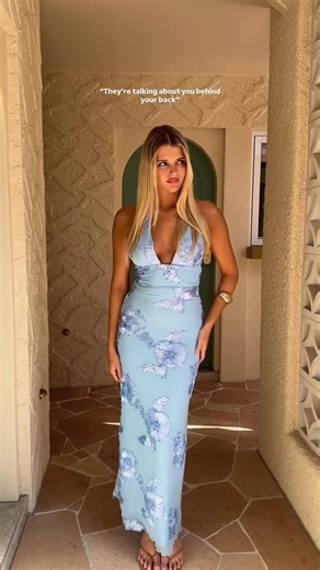 The perfect 🥀our CAMRON Maxi Dress in floral blue 💙#fashion #model #beauty #style #outfit #shorts