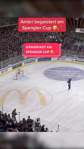Gänsehaut am Spengler Cup in Davos: Emotionen pur!
