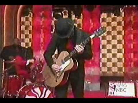 The White Stripes Seven Nation Army Live