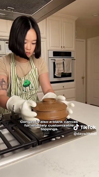 Comfort Food w/ @crazythickasians Congee represents a shared nostalgia for us—a dish we both grew up eating. Made up of only 2 ingredients, it acts as a blank canvas for an endless variety of toppings. Some global similarities include rice water (Ghana), juk (Korea), chao (Vietnam), lugaw (Philippines), and many more. The beauty of congee is in its adaptability. Simply adjust the rice to water ratio based on the desired consistency. There’s no wrong way to enjoy congee! Below is our base recipe 