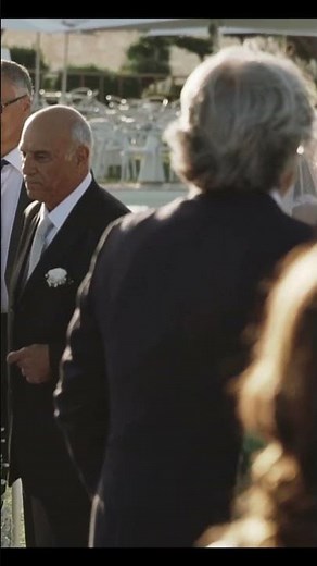 Outdoor Wedding Ceremony in Italy: Romantic Garden Vows | Italy Wedding Photographer