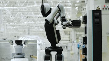 China debuts world's first humanoid robot that changes its own batteries - VnExpress International