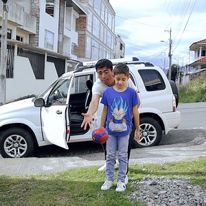 958K views · 11K reactions | Pagará por lo que le hizo a su hijastro | Clever Chamba | Facebook