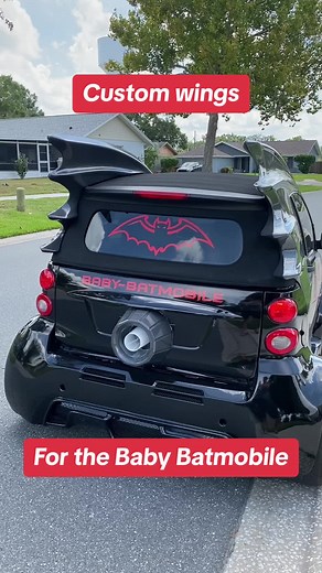 Just finished up a set of custom Batmobile wings (and afterburner) for the Baby Batmobile! Fiberglass designed and built in house at Starr Creations. #starrcreations #fiberglass #fabrication #batman #batmobile #custonsmartcar #smartcar #comics #dcu #dceu
