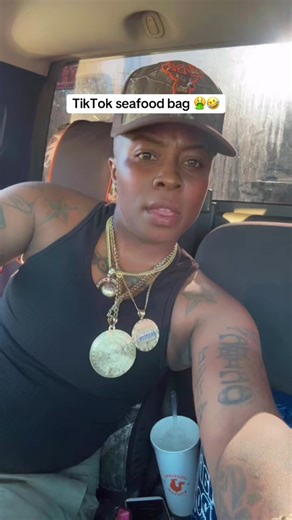 Yall are so uncouth #seafoodbagsfromtiktokshop 🤮🤣