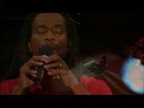 Bobby McFerrin - Ave Maria ~ Live in Montreal.