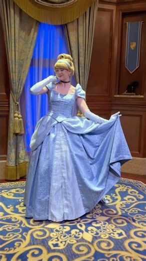 シンデレラ🏰Meet Cinderella and a Visiting Princess at Princess Fairytale Hall