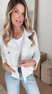 Sweatshirt blazers 🙌🏻. The first one is a splurge for sure but I’m obsessed. Shop from the first comment ⬇️ | Pinteresting Plans