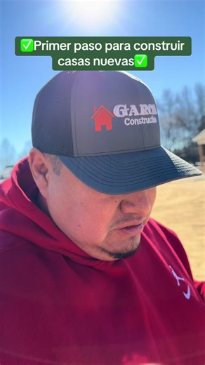 ELHUGO🦁 (@hugo.garcia593)’s video of Home Building Process