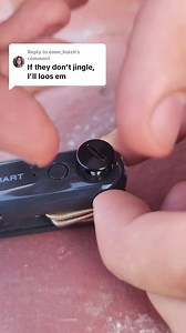 376K views · 83 reactions | Get rid of the clutter with KeySmart Max  #keysmart #keysmartmax #minimalism #keyorganizer #keychain #amazonfinds #technews #LifeHack #essentials #assemble #unboxing | KeySmart | Facebook