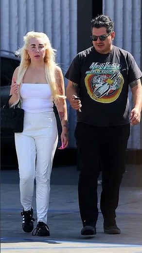 Amanda Bynes Stuns Fans With 30lb Weight Loss! 😲💪