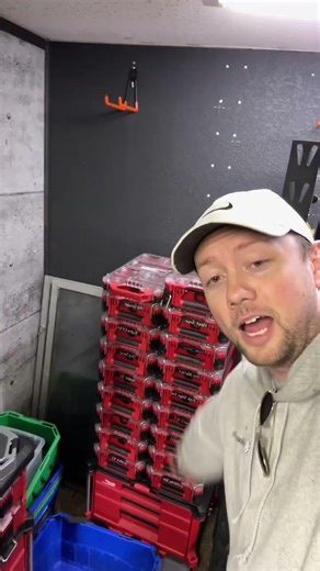 3D printing vs injection molding #printfarm #automation #3dprintfarm #3dprinting #3DPrint