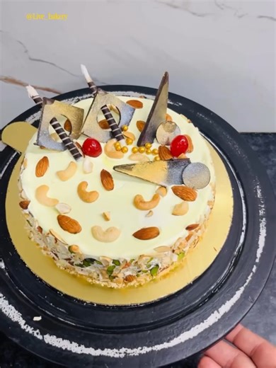 Stunning Cake Decorating Ideas for Your Birthday