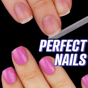 How to Paint Your Nails Perfectly at Home!💅🏽 | Kelli Marissa